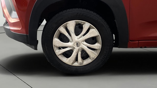 View Mahindra KUV100 Image 28 Used Mahindra KUV100 Image 28