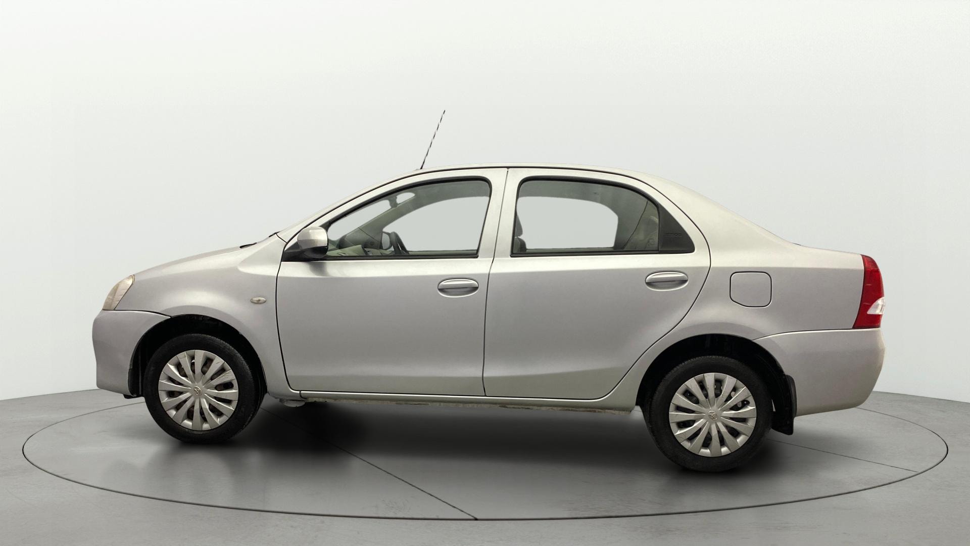 View 2015 Toyota Etios G Image 5 Used 2015 Toyota Etios G Image 5