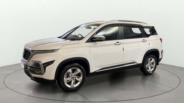 View MG Hector Image 35 Used MG Hector Image 35