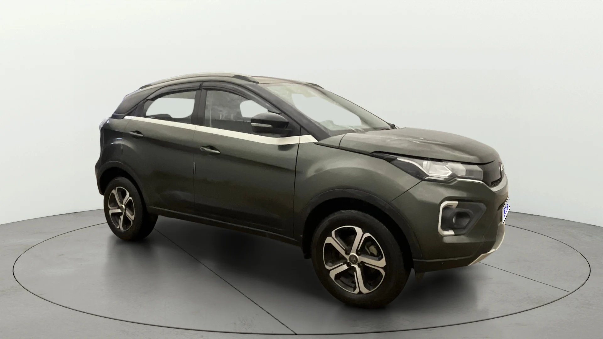 View 2021 Tata Nexon Revotron XE Image 14 Used 2021 Tata Nexon Revotron XE Image 14