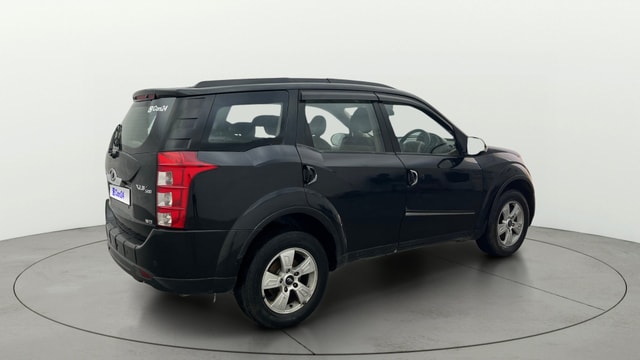 View Mahindra XUV500 Image 43 Used Mahindra XUV500 Image 43
