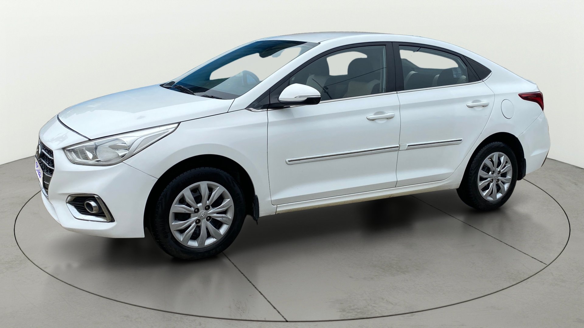 View 2018 Hyundai Verna 1.6 CRDI EX Image 36 Used 2018 Hyundai Verna 1.6 CRDI EX Image 36