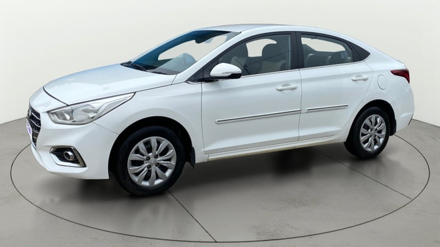 View Hyundai Verna Image 36 Used Hyundai Verna Image 36