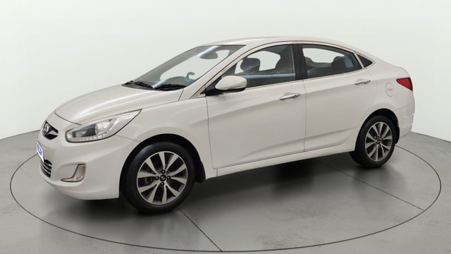 View Hyundai Fluidic Verna Image 21 Used Hyundai Fluidic Verna Image 21