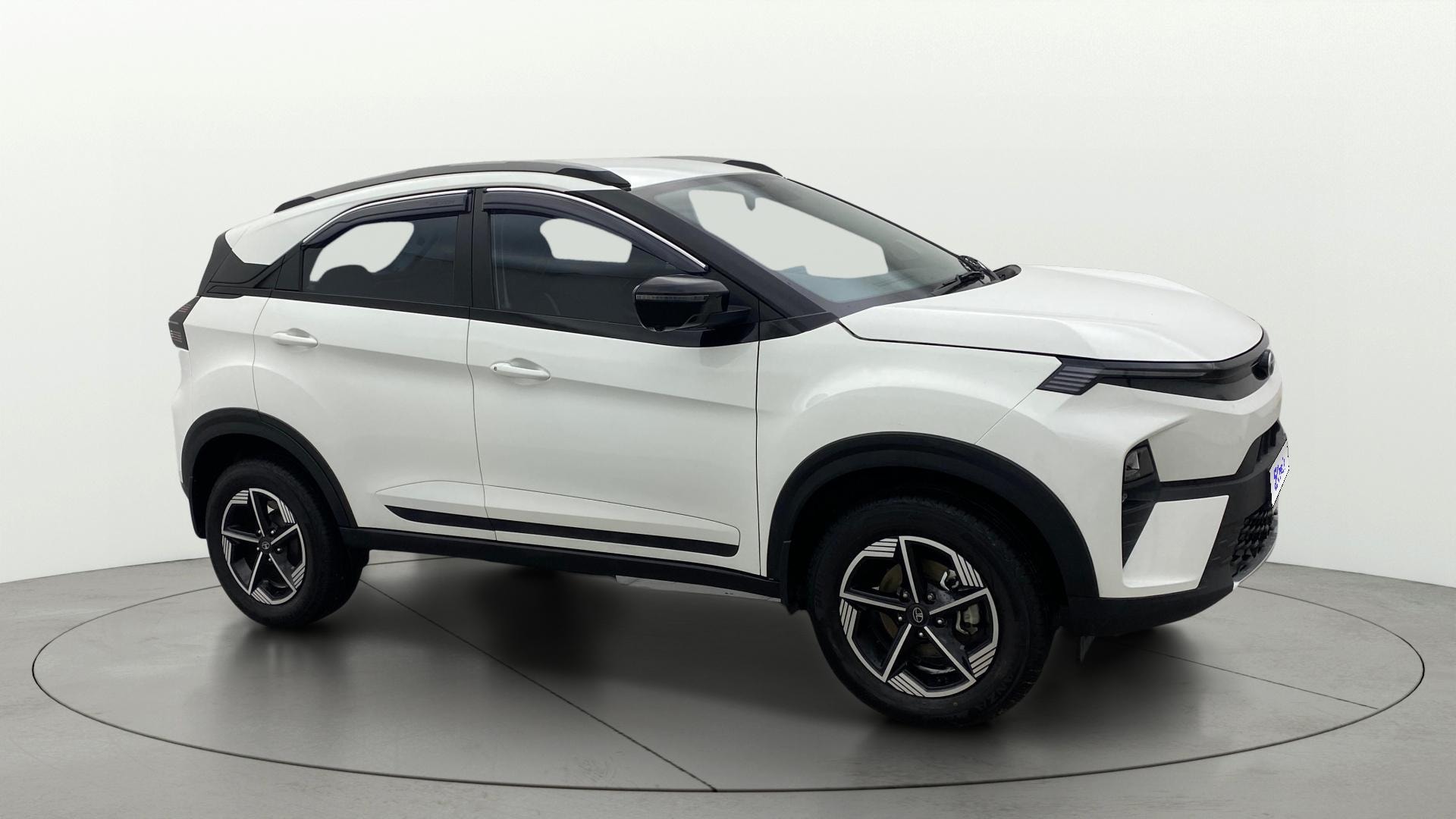 View 2025 Tata Nexon Revotron XE Image 21 Used 2025 Tata Nexon Revotron XE Image 21