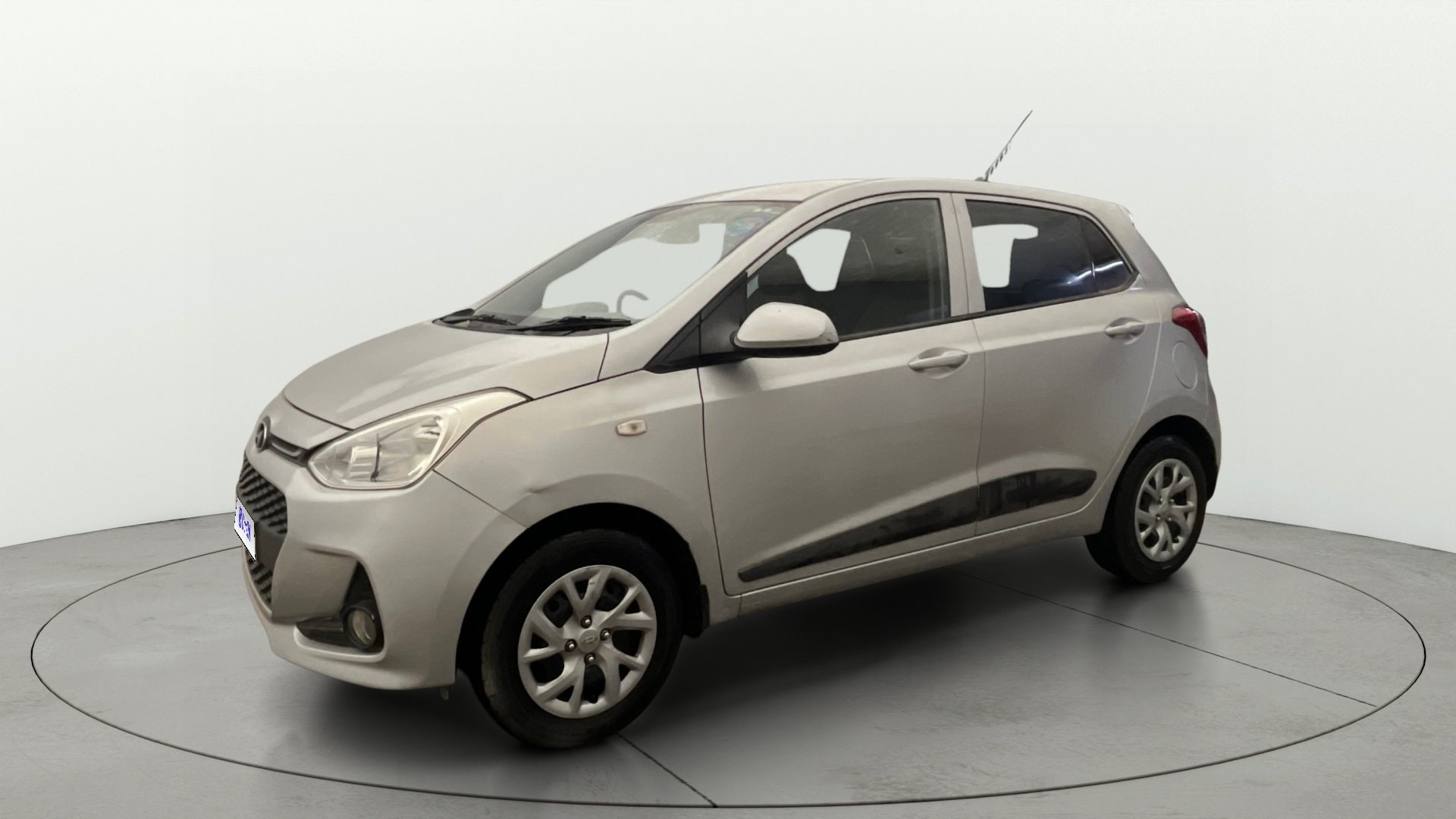 View 2017 Hyundai Grand i10 Magna 1.2 Kappa VTVT Image 34 Used 2017 Hyundai Grand i10 Magna 1.2 Kappa VTVT Image 34