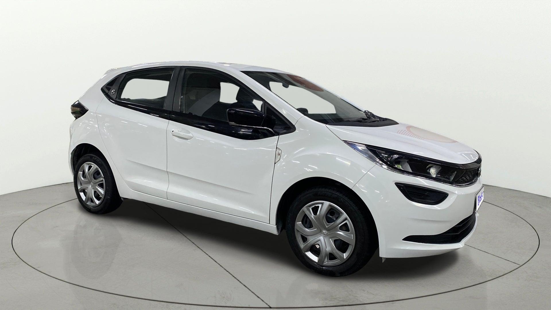 View 2023 Tata Altroz XZ Petrol Image 21 Used 2023 Tata Altroz XZ Petrol Image 21
