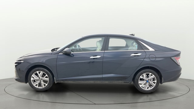 View Hyundai Verna Image 26 Used Hyundai Verna Image 26
