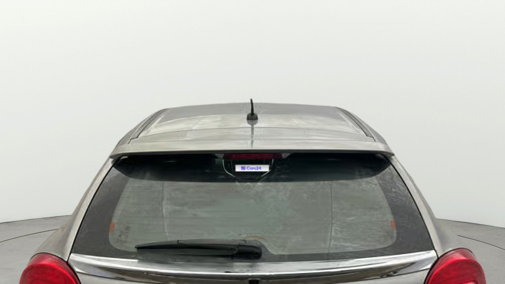 View 2016 Maruti Suzuki 1000 Base Variant Image 3 Used 2016 Maruti Suzuki 1000 Base Variant Image 3