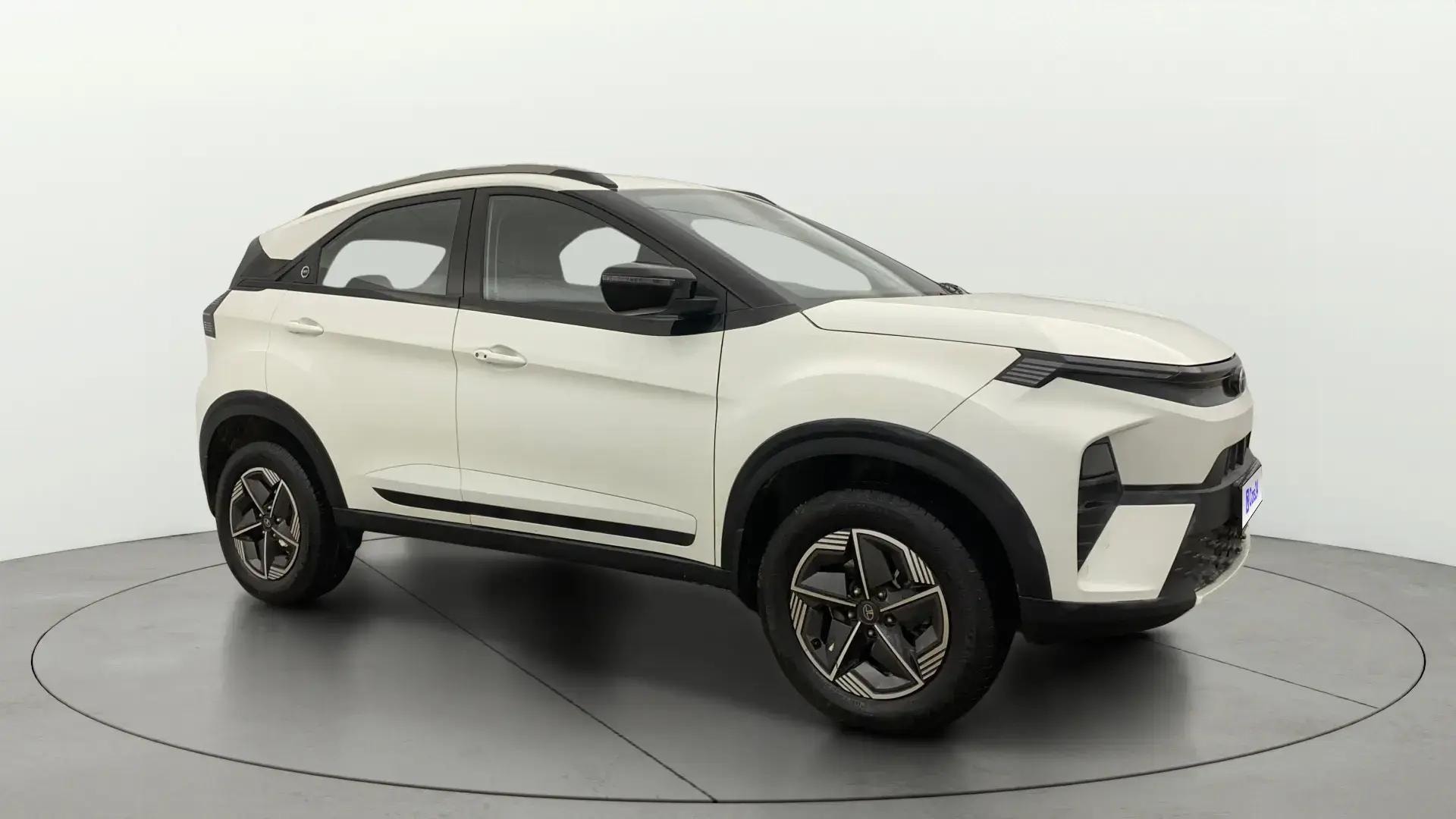 View 2024 Tata Nexon Revotron XE Image 21 Used 2024 Tata Nexon Revotron XE Image 21