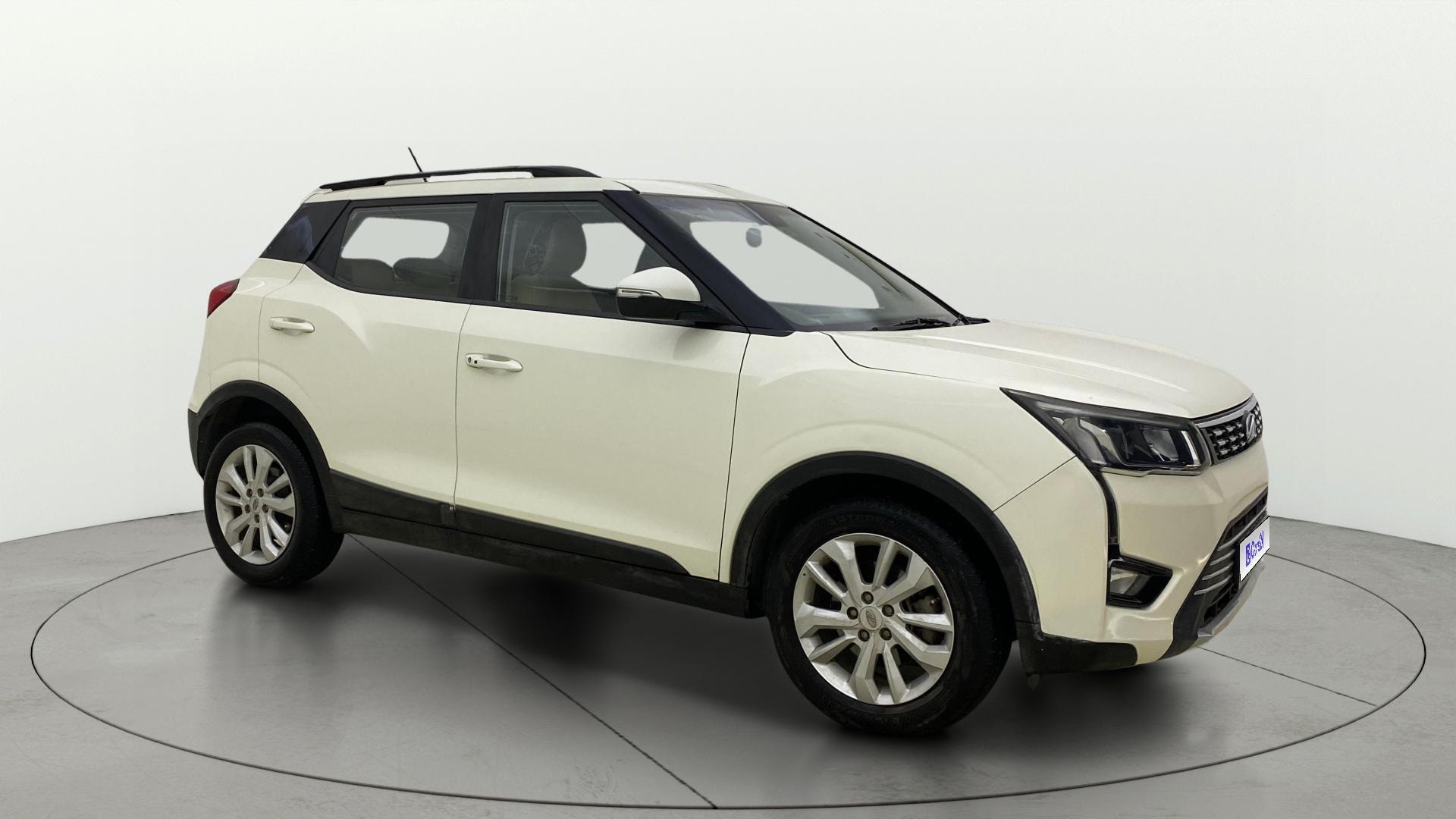 Used 2021 Mahindra XUV300 Used 2021 Mahindra XUV300