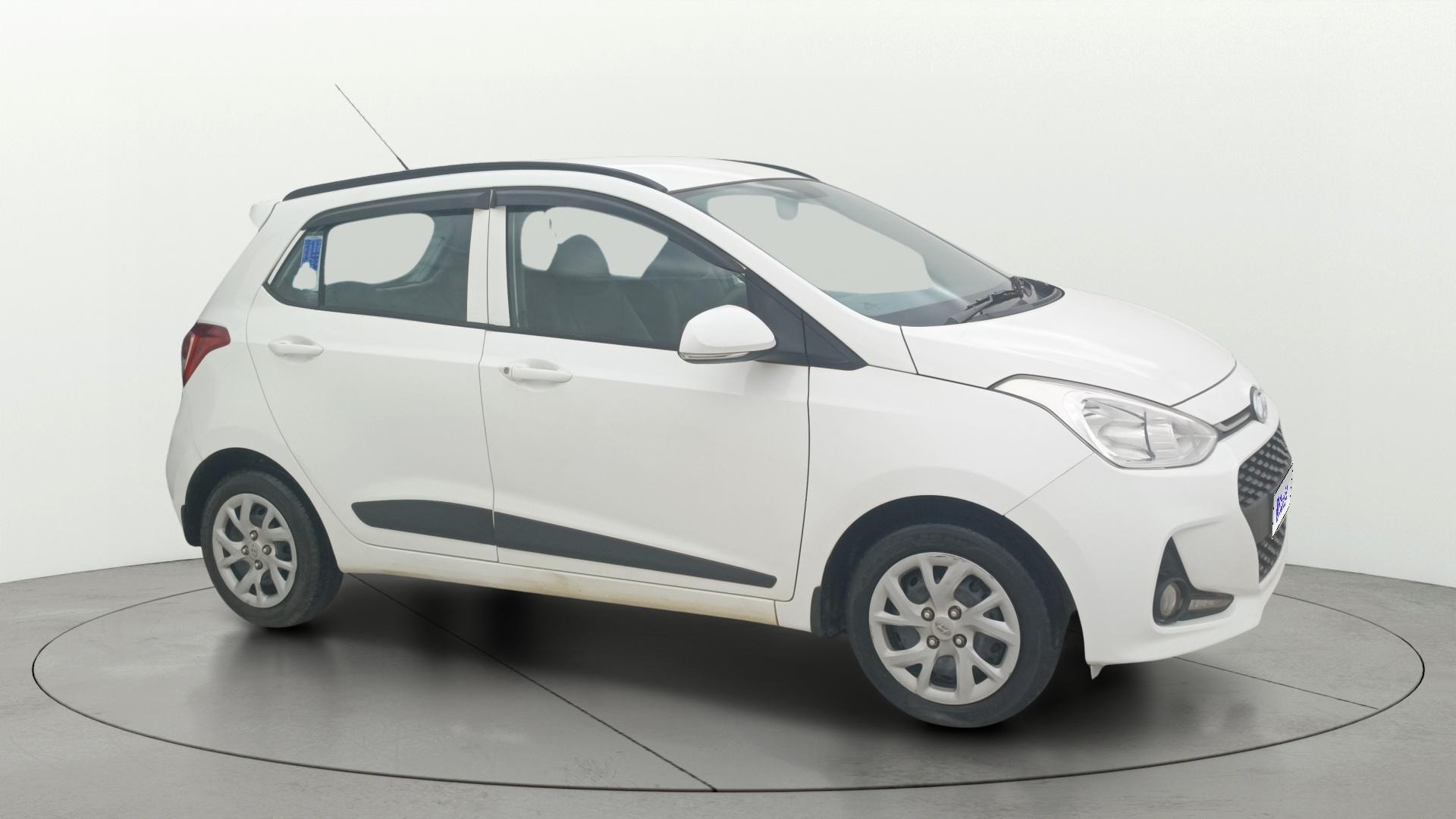 Used 2019 Hyundai Grand i10 Used 2019 Hyundai Grand i10