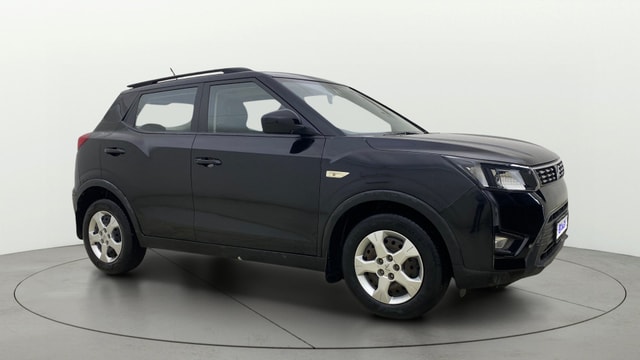 View Mahindra XUV300 Image 13 Used Mahindra XUV300 Image 13