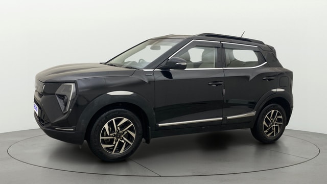View Mahindra XUV 3XO Image 22 Used Mahindra XUV 3XO Image 22