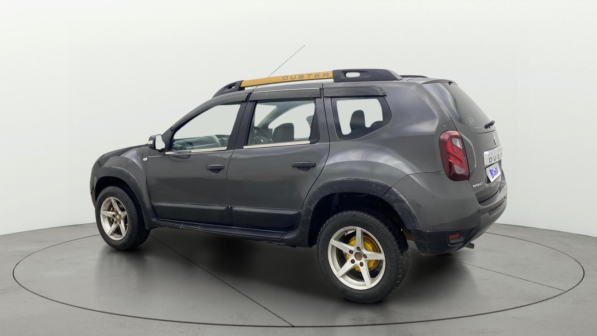 View 2017 Renault Duster Diesel 110PS RXZ AMT Image 2 Used 2017 Renault Duster Diesel 110PS RXZ AMT Image 2