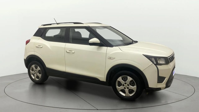 View Mahindra XUV300 Image 13 Used Mahindra XUV300 Image 13