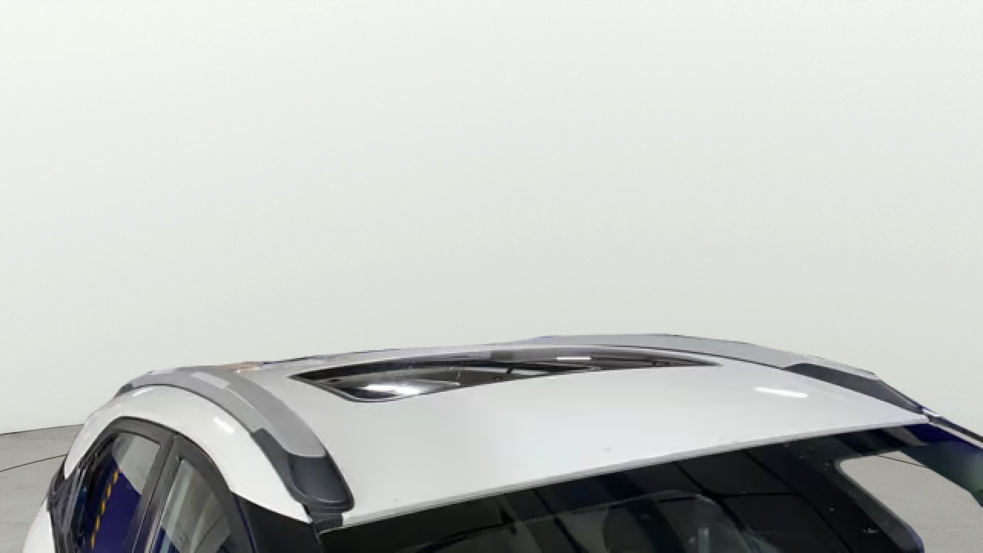 View 2024 Tata Nexon Revotron XE Image 5 Used 2024 Tata Nexon Revotron XE Image 5