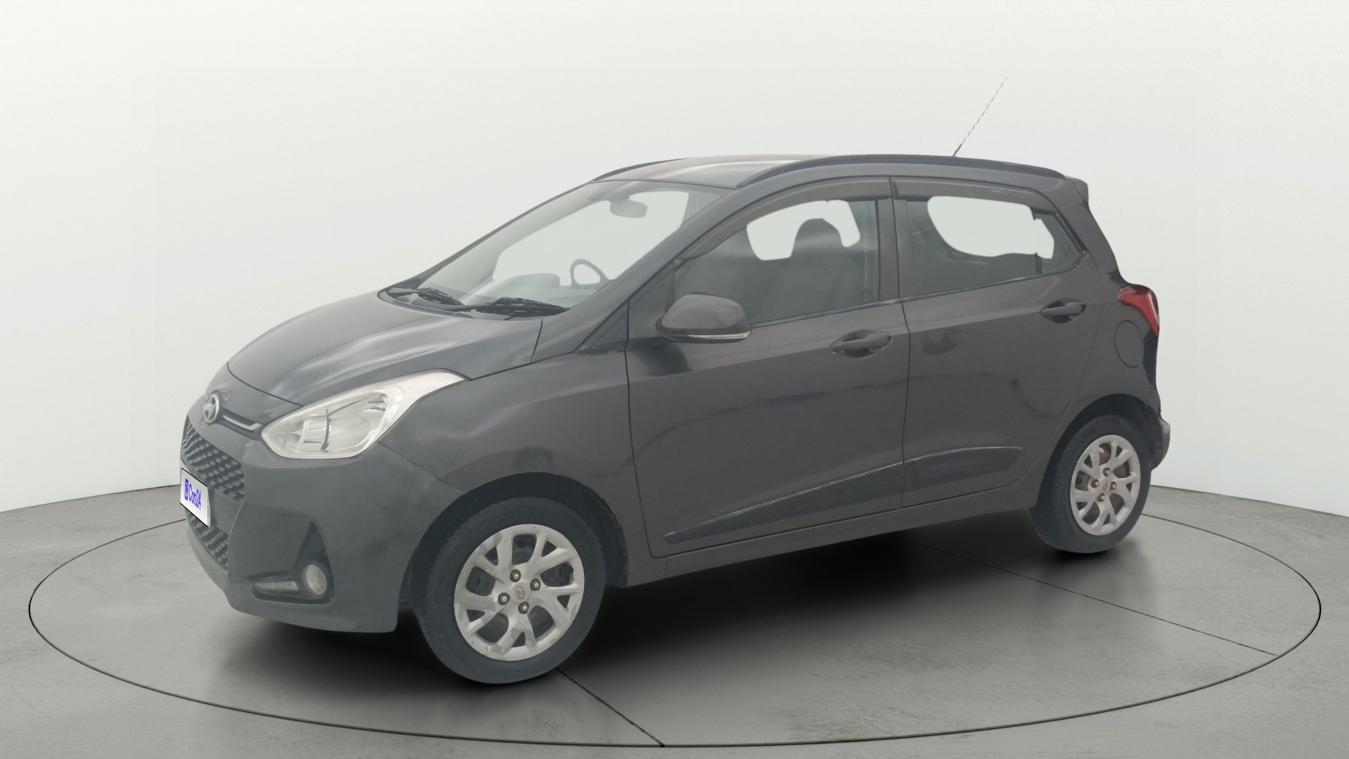 Used 2019 Hyundai Grand i10 Used 2019 Hyundai Grand i10