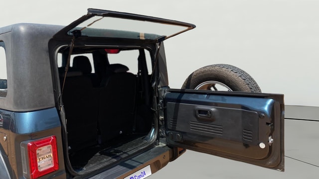 View Mahindra Thar Image 16 Used Mahindra Thar Image 16