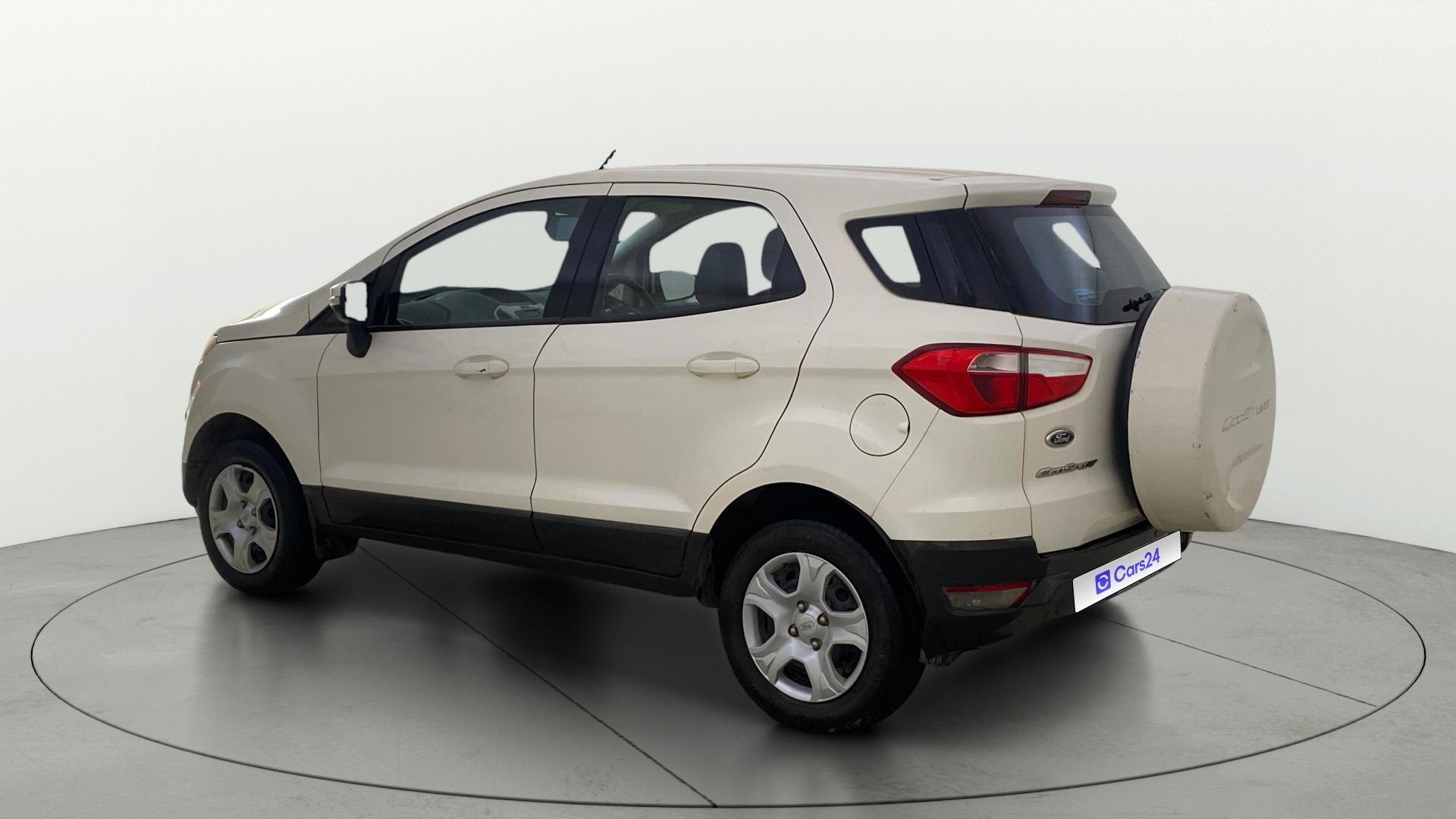 View 2015 Ford EcoSport 1.5 TDCi Diesel Ambiente BS IV Image 2 Used 2015 Ford EcoSport 1.5 TDCi Diesel Ambiente BS IV Image 2