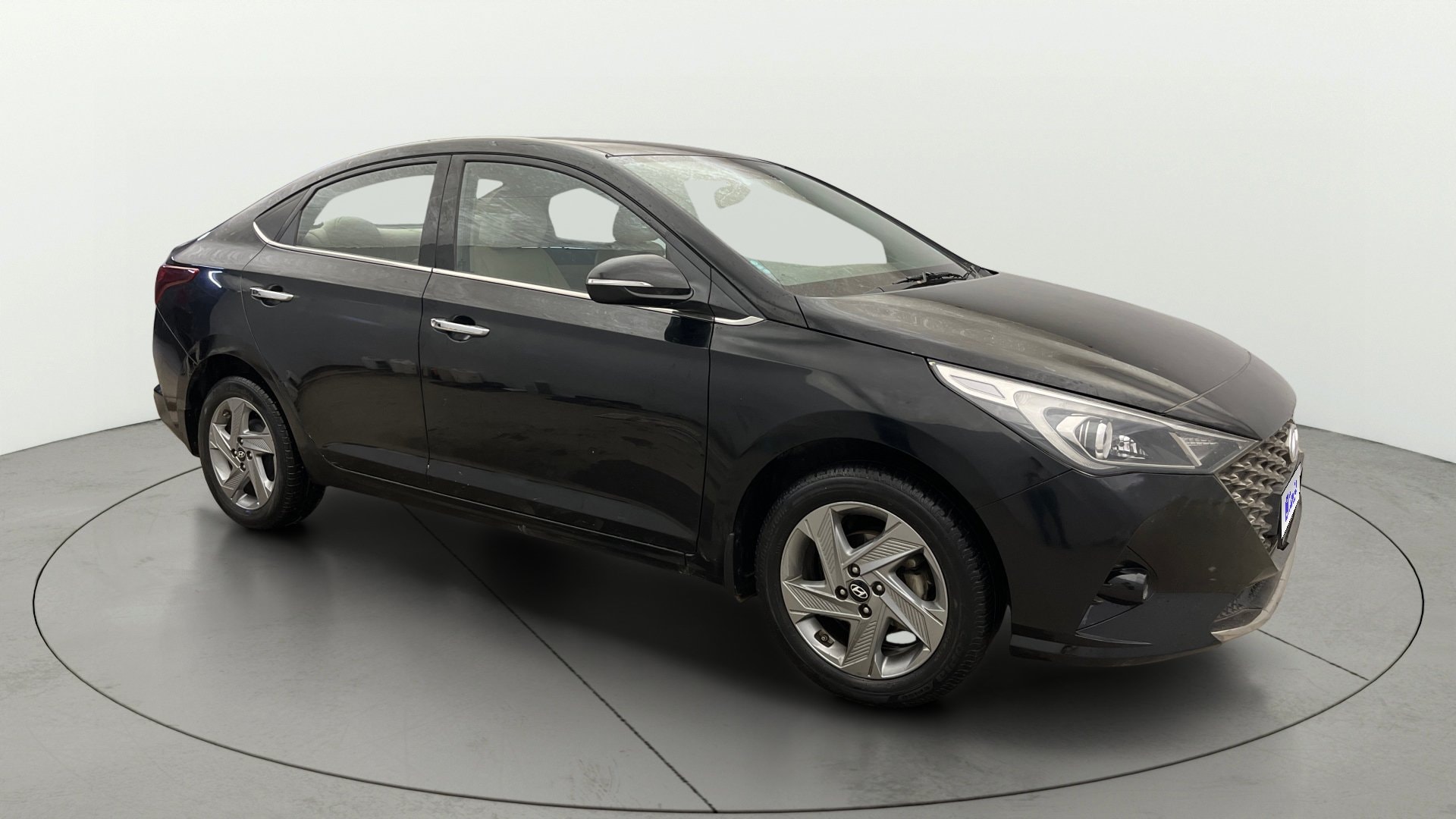 Used 2023 Hyundai Verna Used 2023 Hyundai Verna