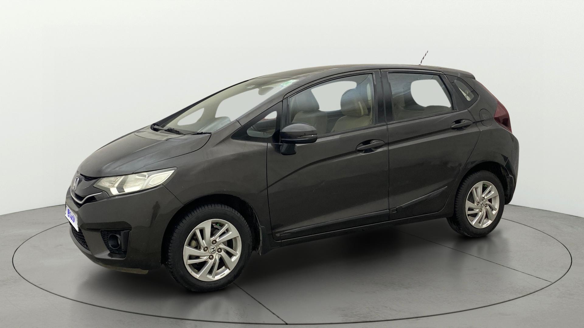 View 2016 Honda Jazz E MT Diesel Image 34 Used 2016 Honda Jazz E MT Diesel Image 34