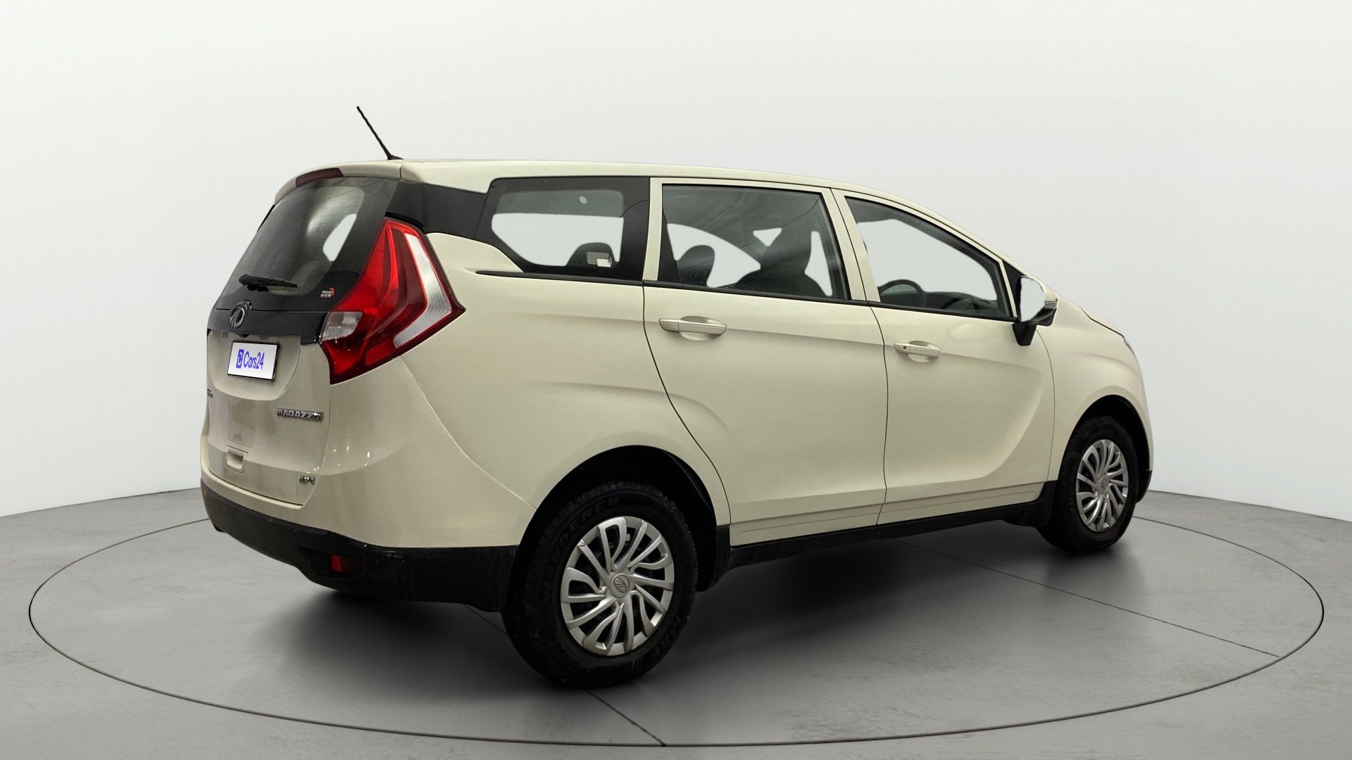 Used 2019 Mahindra Marazzo Used 2019 Mahindra Marazzo