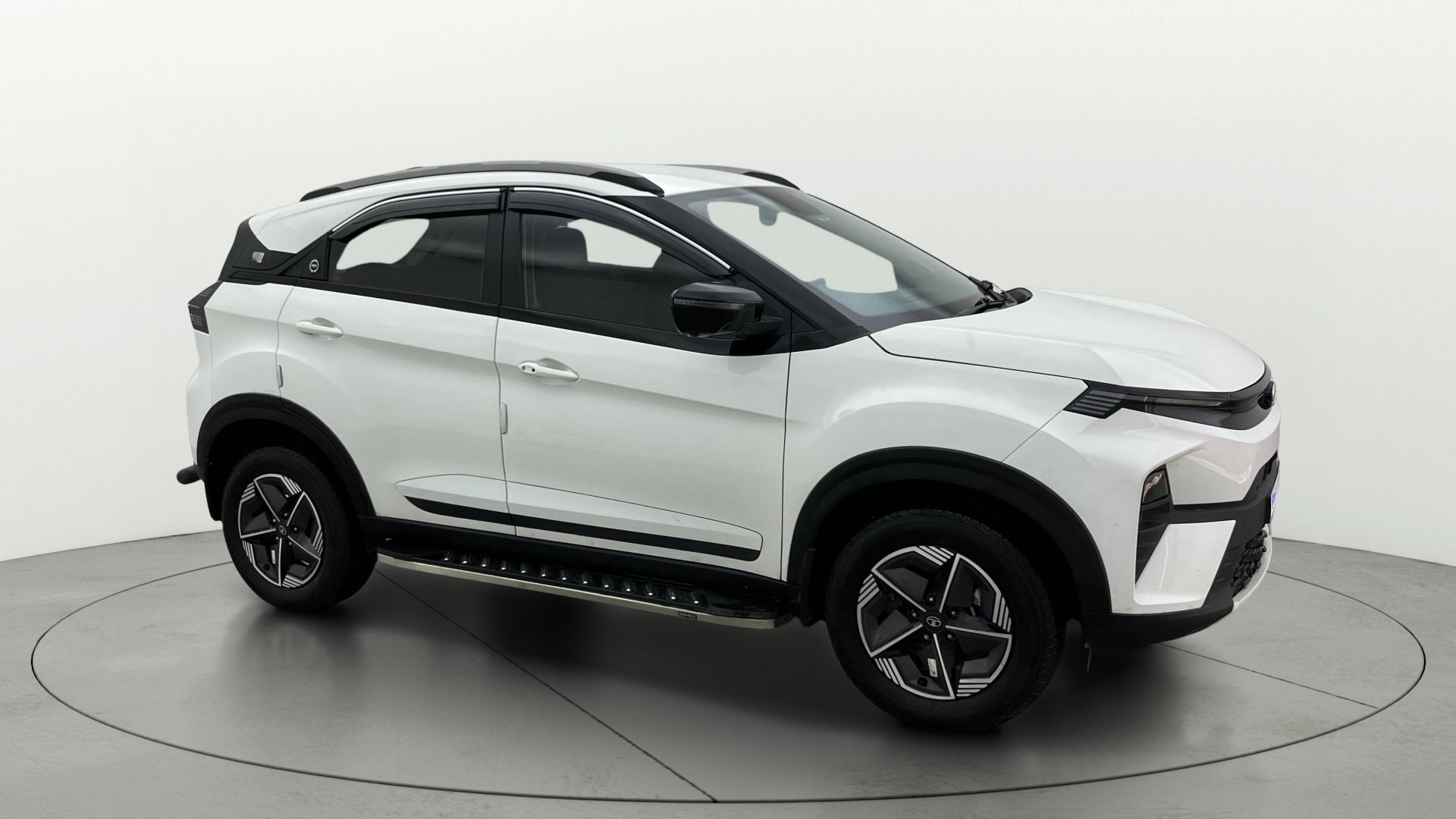 View 2023 Tata Nexon Revotron XE Image 22 Used 2023 Tata Nexon Revotron XE Image 22