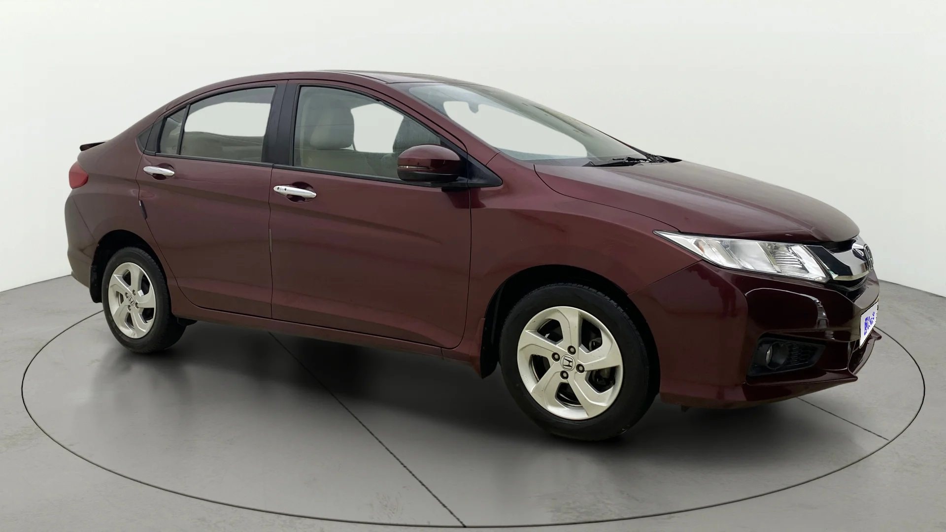 View 2016 Honda City ZX MT Diesel Anniversary Edition Image 14 Used 2016 Honda City ZX MT Diesel Anniversary Edition Image 14