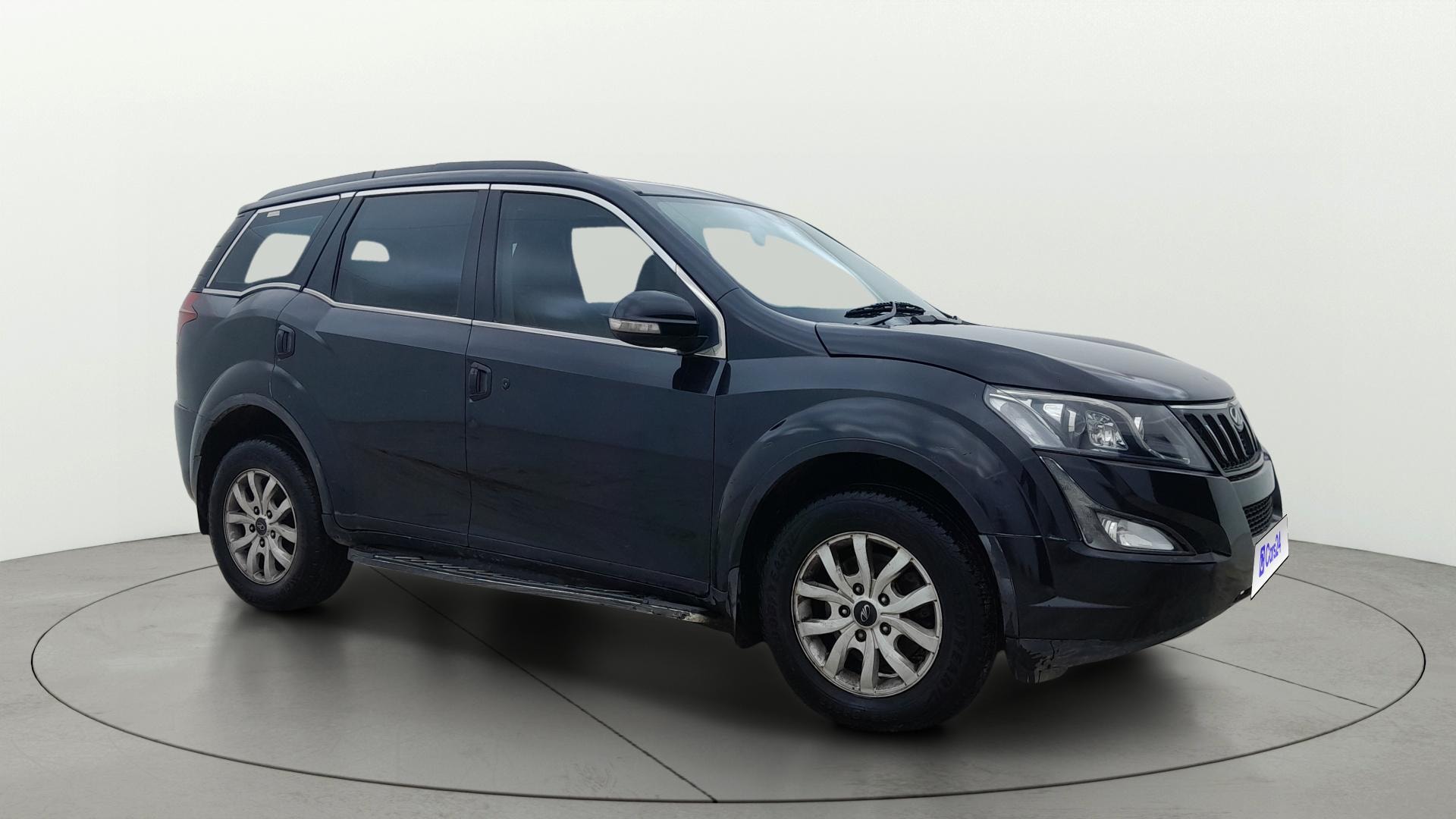 View 2015 Mahindra XUV500 W10 FWD Image 24 Used 2015 Mahindra XUV500 W10 FWD Image 24