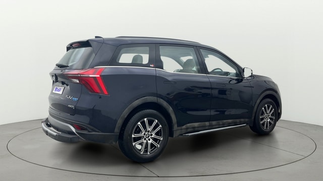 View Mahindra XUV700 Image 48 Used Mahindra XUV700 Image 48