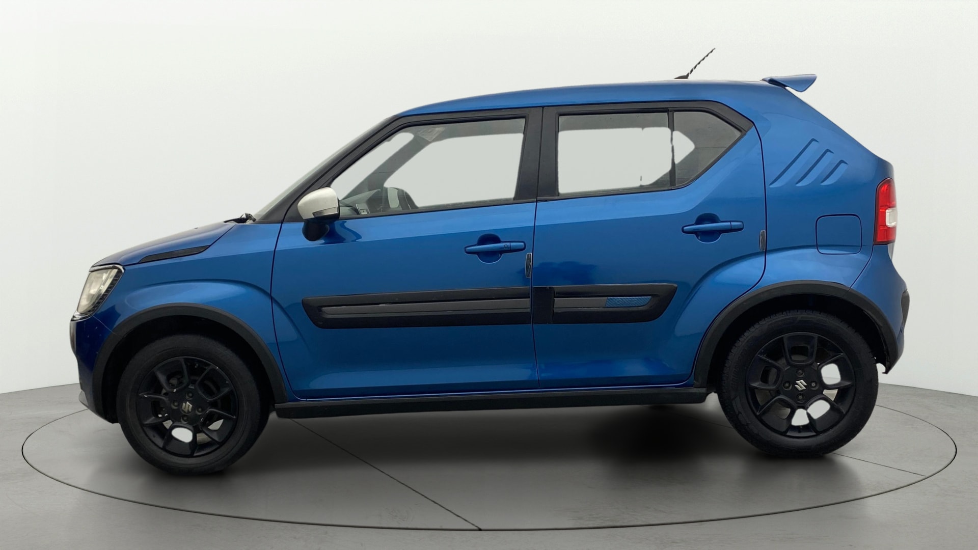 View 2019 Maruti Suzuki 1000 Base Variant Image 5 Used 2019 Maruti Suzuki 1000 Base Variant Image 5