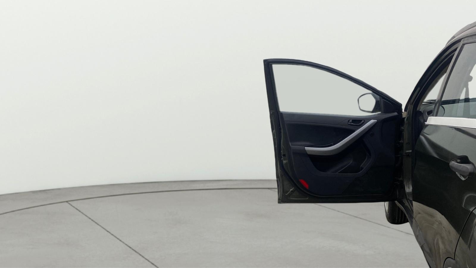 View 2020 Tata Nexon Revotron XM Image 31 Used 2020 Tata Nexon Revotron XM Image 31