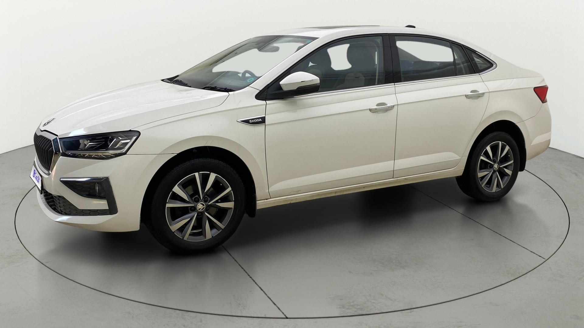 View 2022 Skoda Slavia Style 1.0 TSI AT Image 22 Used 2022 Skoda Slavia Style 1.0 TSI AT Image 22