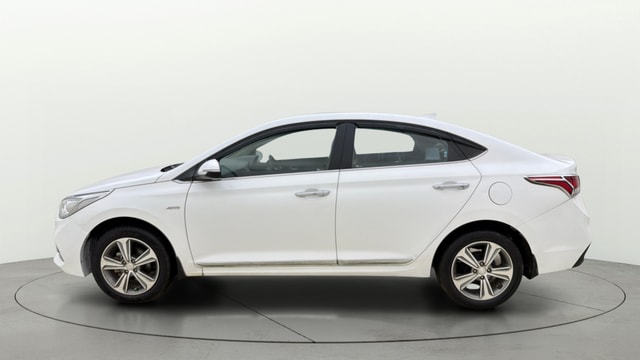 View Hyundai Verna Image 26 Used Hyundai Verna Image 26