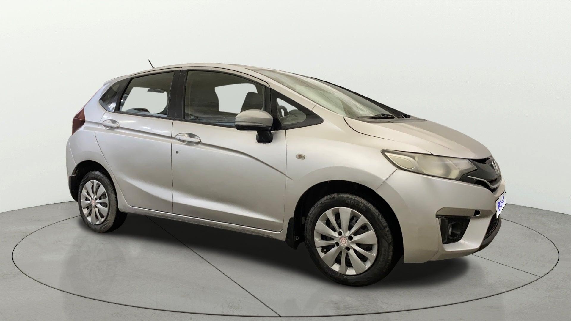 View 2016 Honda Jazz E MT Diesel Image 36 Used 2016 Honda Jazz E MT Diesel Image 36