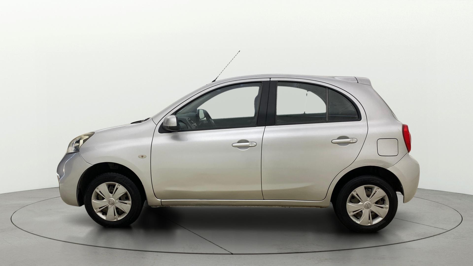 View 2017 Nissan Micra XL (CVT) Image 5 Used 2017 Nissan Micra XL (CVT) Image 5