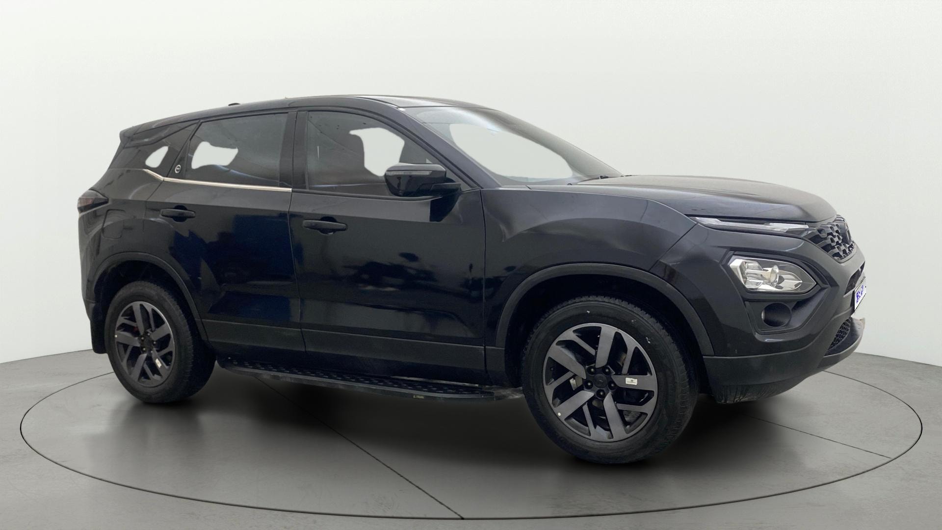 View 2024 Tata Harrier XZ plus Red Dark Edition Image 23 Used 2024 Tata Harrier XZ plus Red Dark Edition Image 23