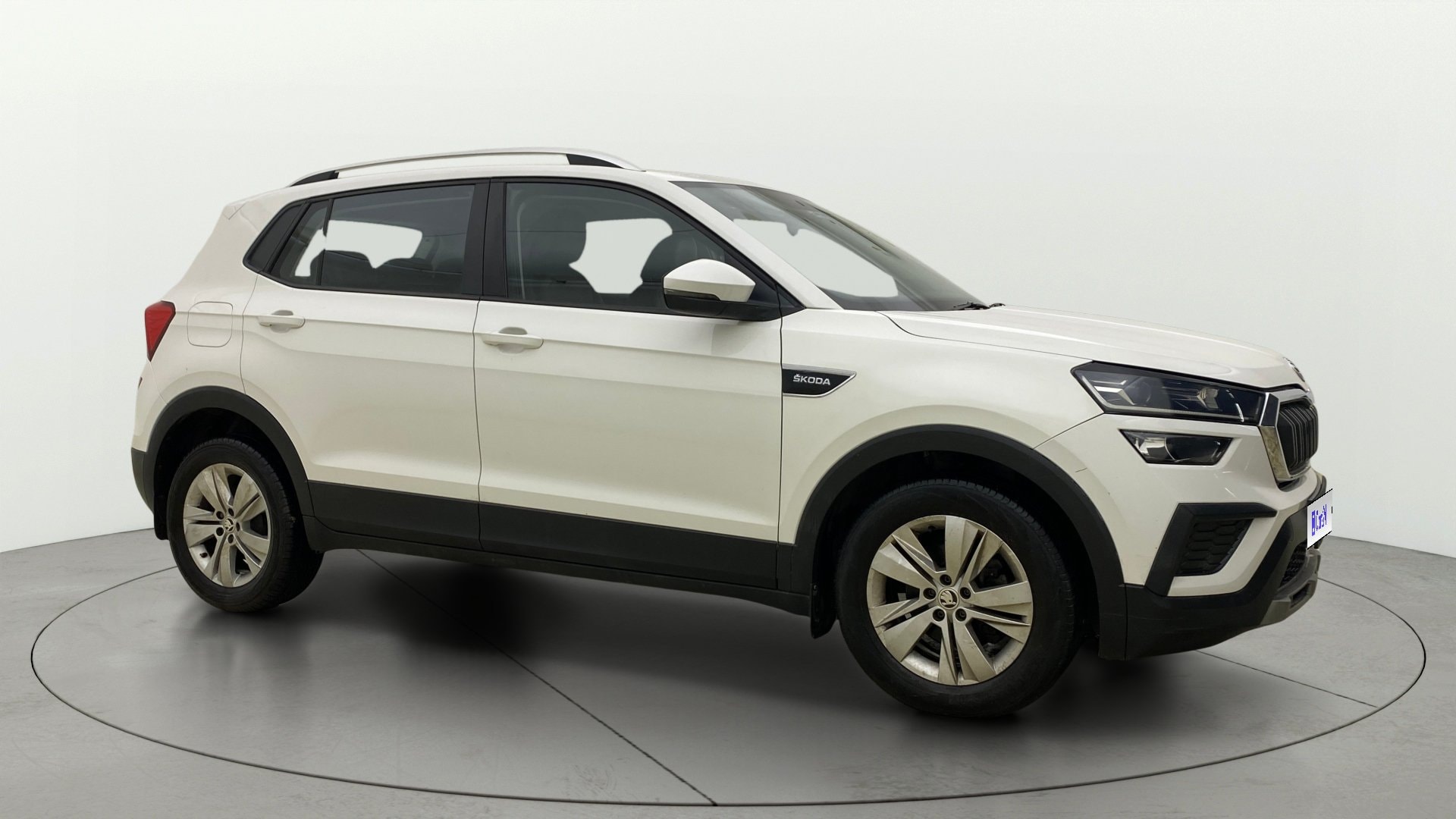 View 2023 Skoda Kushaq Ambition 1.0 TSI MT Image 22 Used 2023 Skoda Kushaq Ambition 1.0 TSI MT Image 22