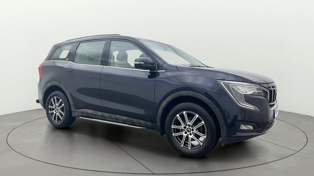 View Mahindra XUV700 Image 15 Used Mahindra XUV700 Image 15