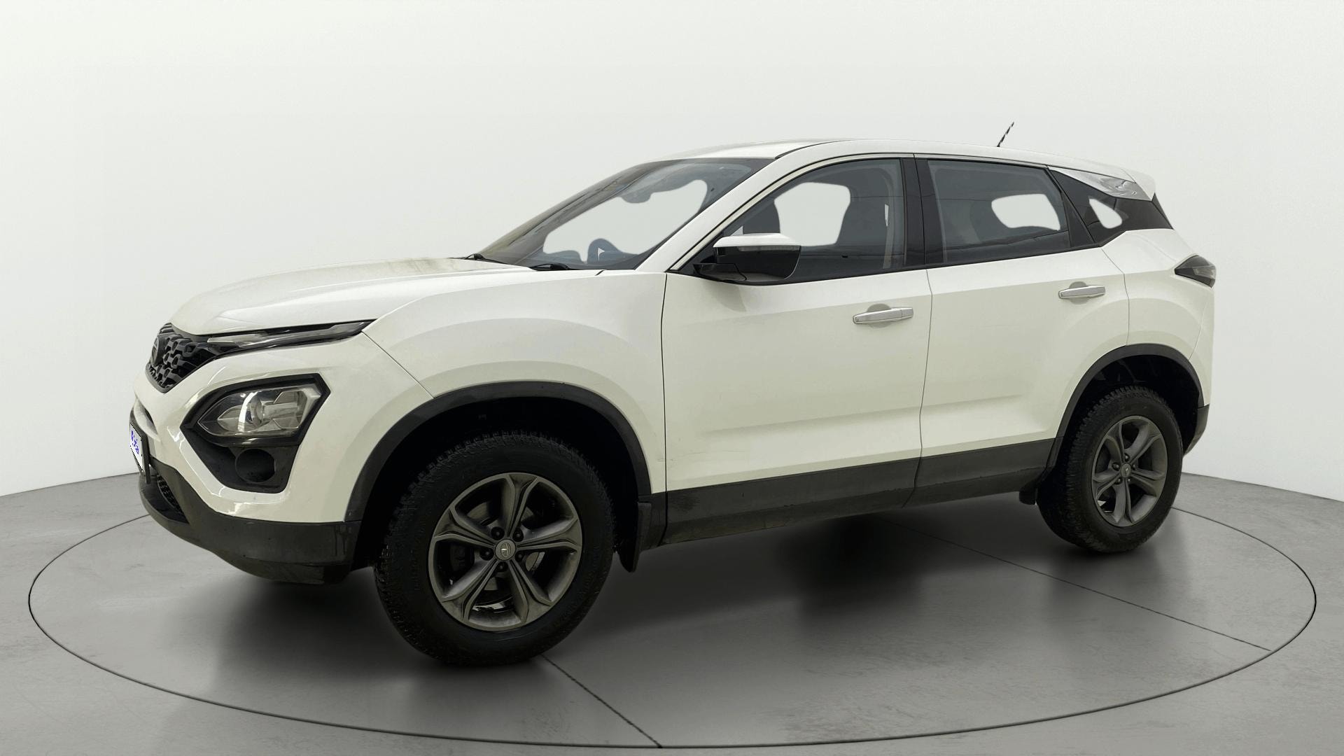 View 2022 Tata Harrier XE Image 37 Used 2022 Tata Harrier XE Image 37