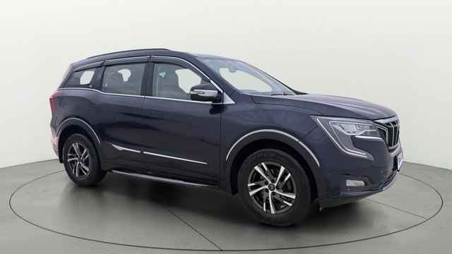 View Mahindra XUV700 Image 23 Used Mahindra XUV700 Image 23