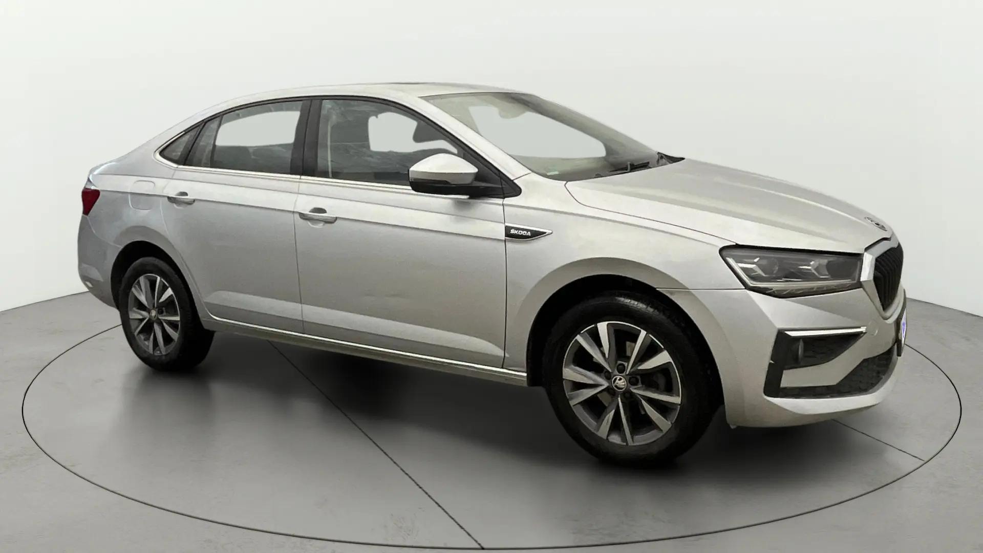 View 2022 Skoda Slavia Style 1.0 TSI MT Image 22 Used 2022 Skoda Slavia Style 1.0 TSI MT Image 22