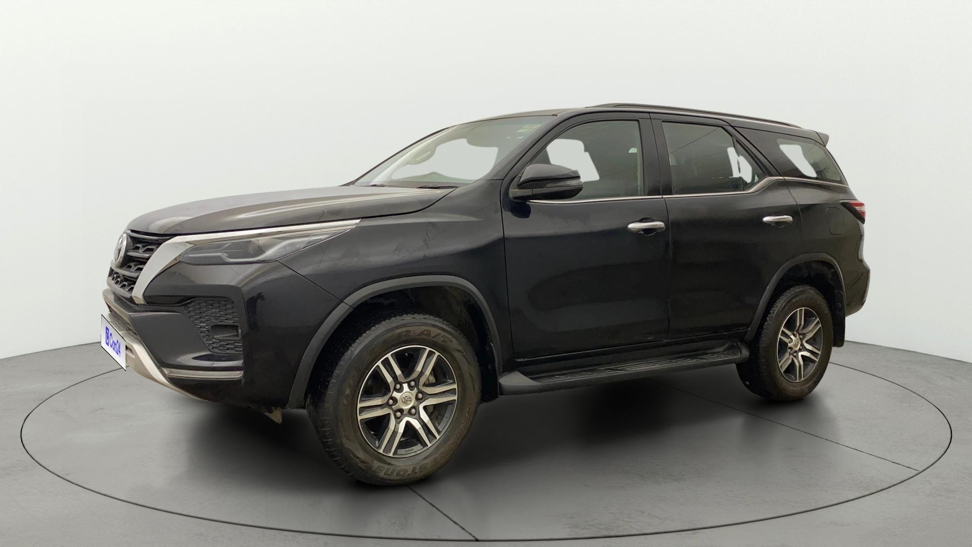 View 2021 Toyota Fortuner 2.8 4X2 MT Image 38 Used 2021 Toyota Fortuner 2.8 4X2 MT Image 38