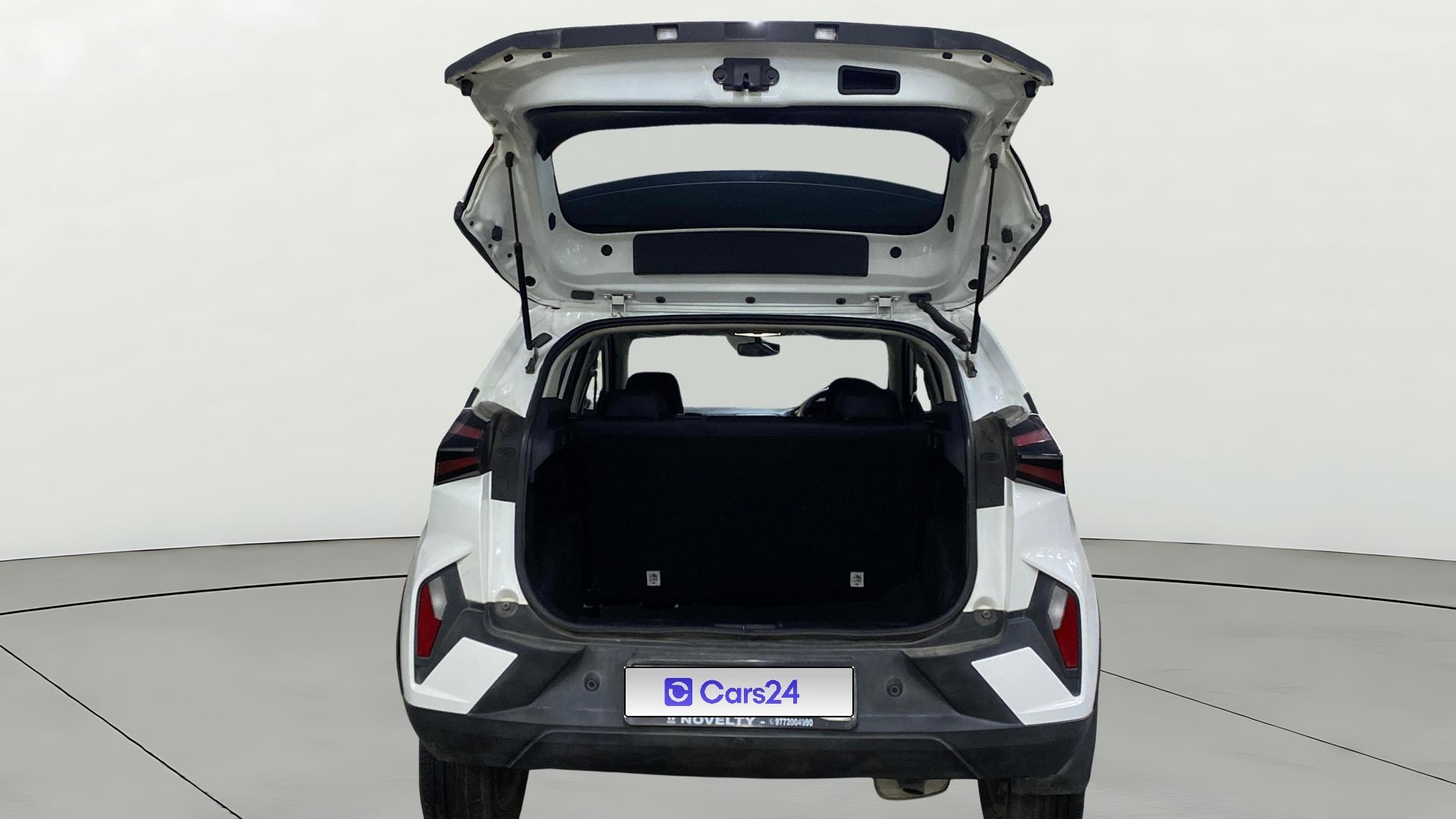 View 2024 Tata Nexon Revotron XE Image 29 Used 2024 Tata Nexon Revotron XE Image 29