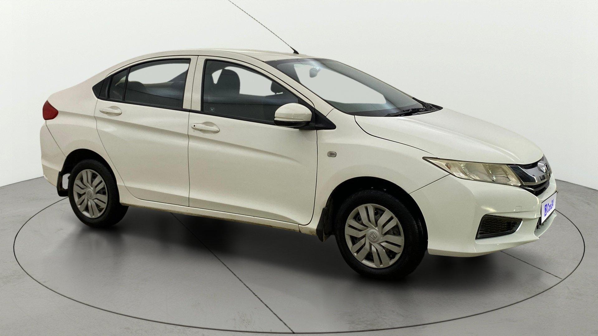 View 2015 Honda City ZX MT Diesel Anniversary Edition Image 21 Used 2015 Honda City ZX MT Diesel Anniversary Edition Image 21