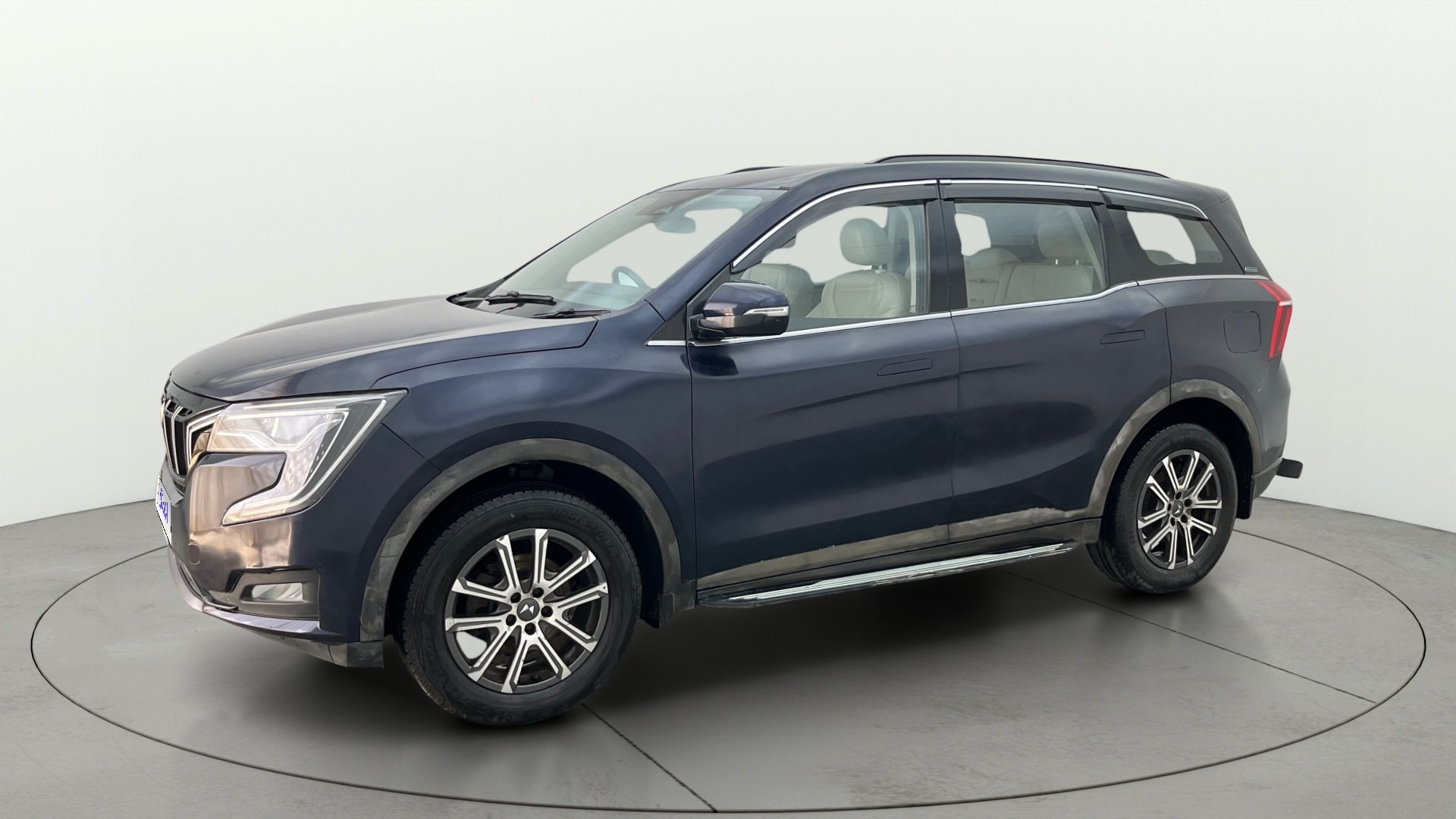 Used 2022 Mahindra XUV700 Used 2022 Mahindra XUV700