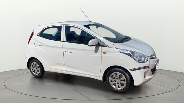 View Hyundai EON Image 35 Used Hyundai EON Image 35