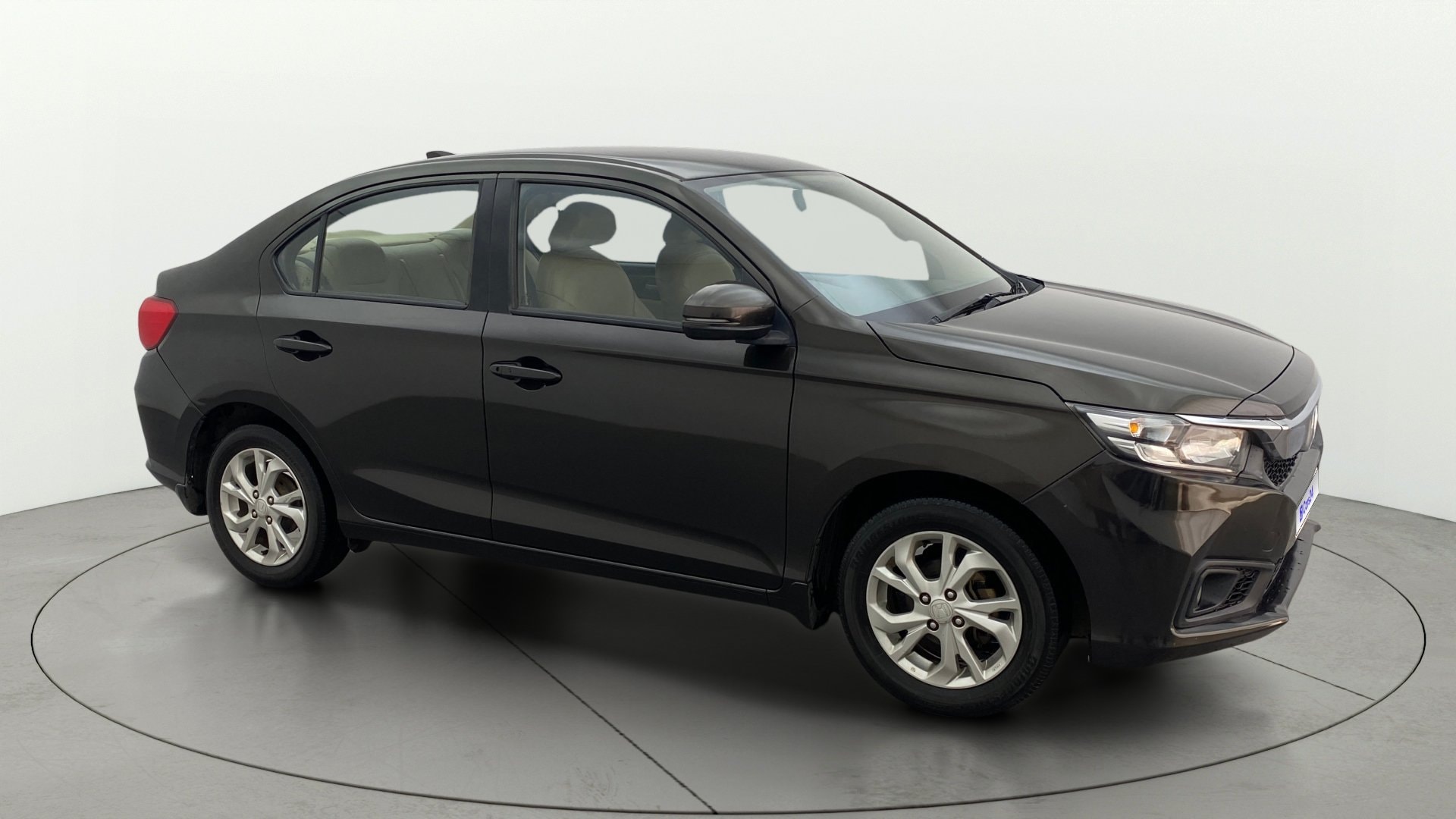 View 2018 Honda Amaze E MT Petrol BS IV Image 38 Used 2018 Honda Amaze E MT Petrol BS IV Image 38