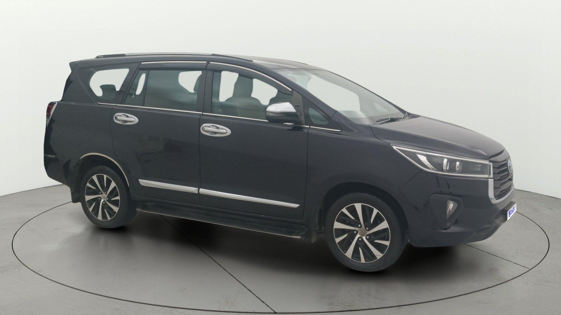 View 2021 Toyota Innova Crysta 2.4 G MT 7-Seater BS IV Image 24 Used 2021 Toyota Innova Crysta 2.4 G MT 7-Seater BS IV Image 24